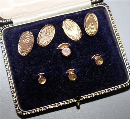 A pair of late 1920s engine turned 9ct gold cufflinks by G.H. Johnstone & Co, boxed.